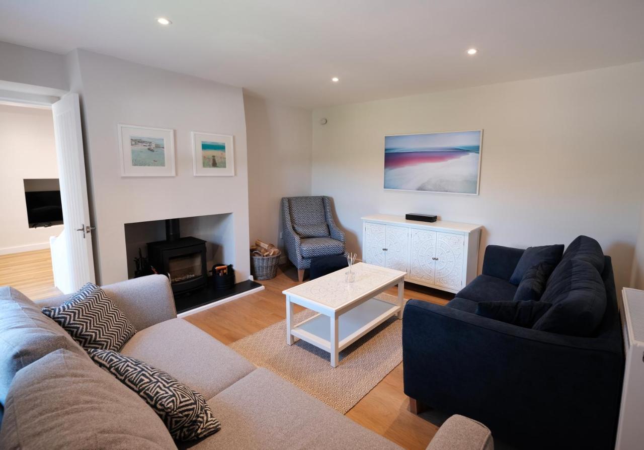 Newly Renovated Cottage With Hot Tub Portreath Eksteriør bilde